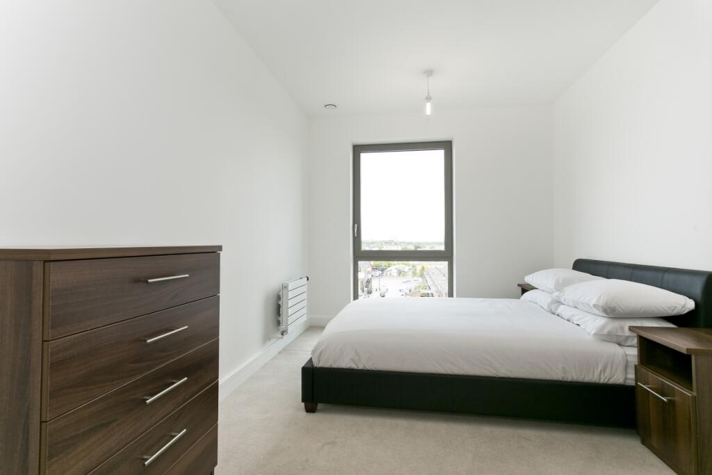 Apartment in London - More