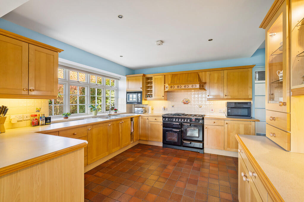 House in North Kesteven, Navenby - View 4