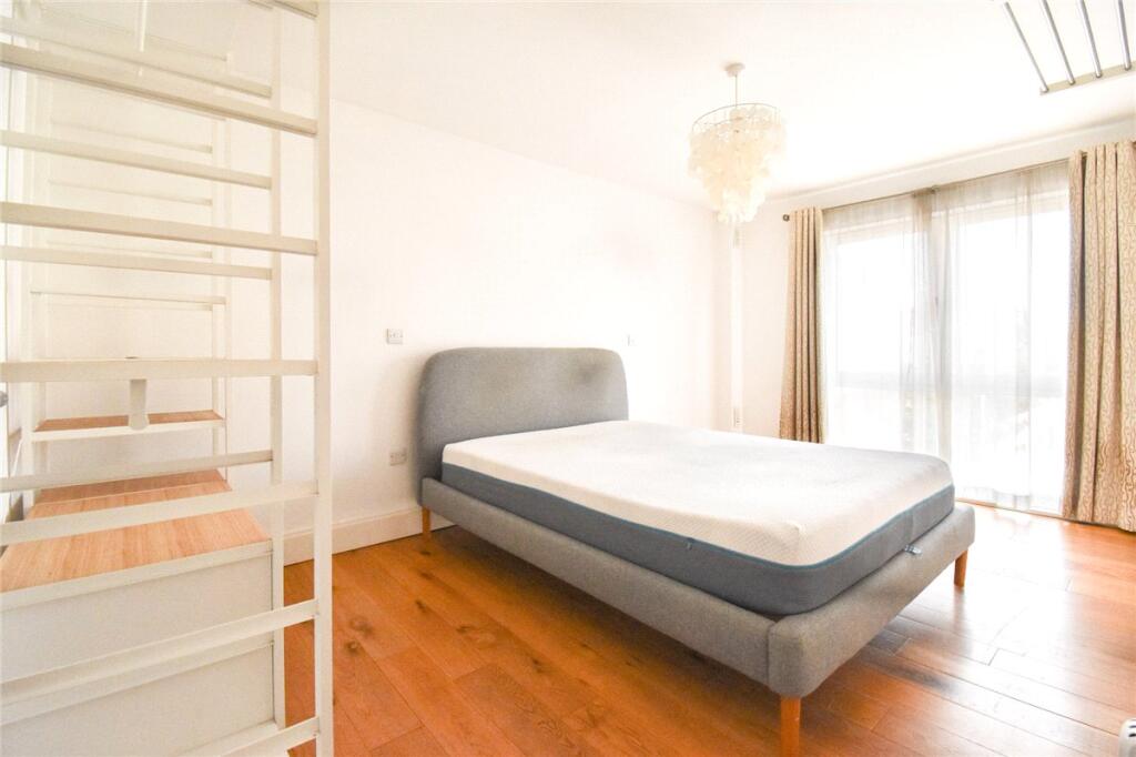 Fitzgerald Place, Cambridge, CB4 - Mehr
