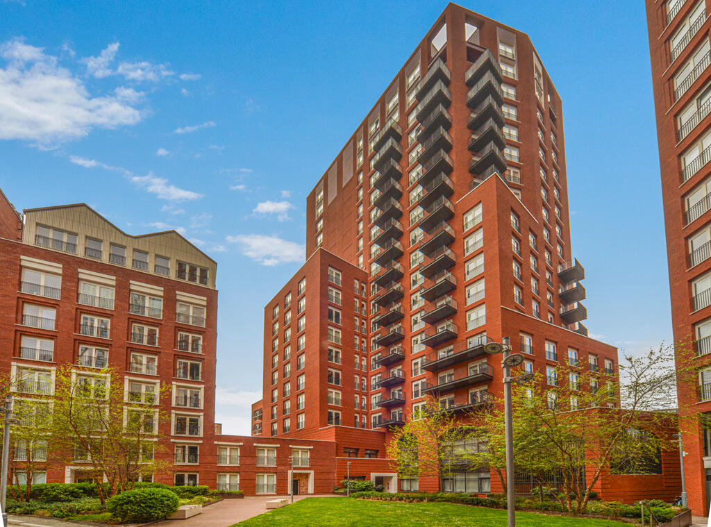 Main image of property: Exchange Gardens, Vauxhall, SW8