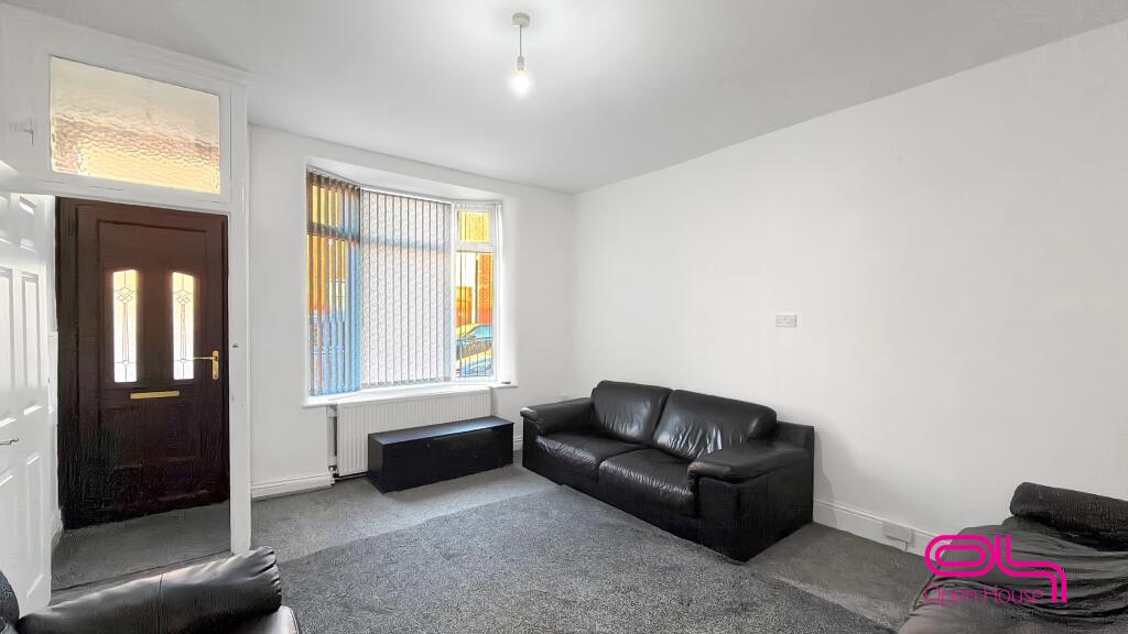 House in Bolton - View 3