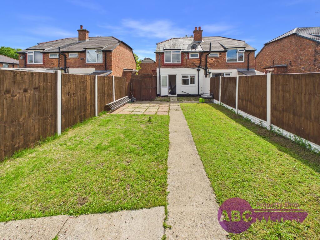 Bishops Gardens, Ellesmere Port, Cheshire, CH65 8DY photo 2