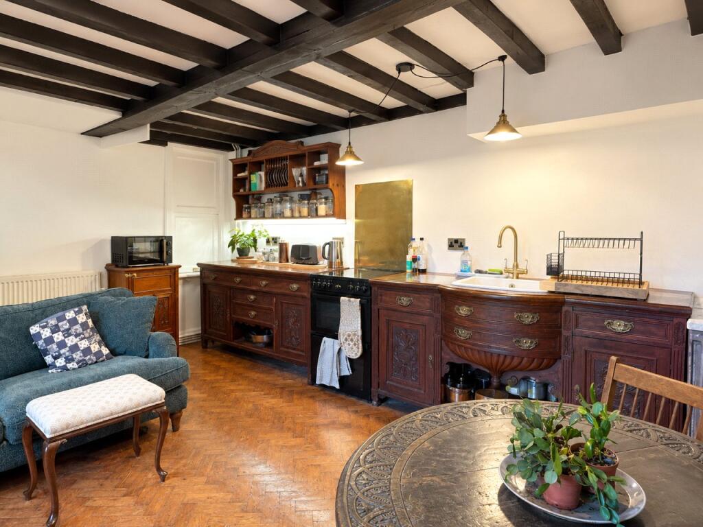 Mangalore, Spa Road East, Llandrindod Wells, Powys photo 4