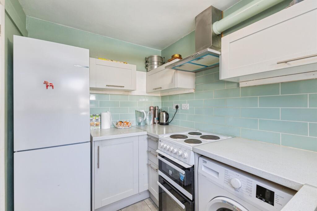House in Teignbridge, Kingsteignton - View 4