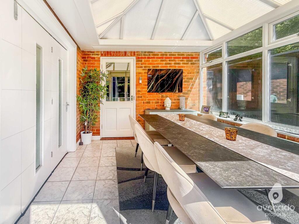 Willowside, Woodley, Reading, RG5 - View 6