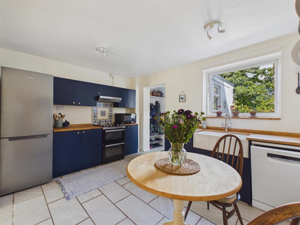 House in Worcester - More