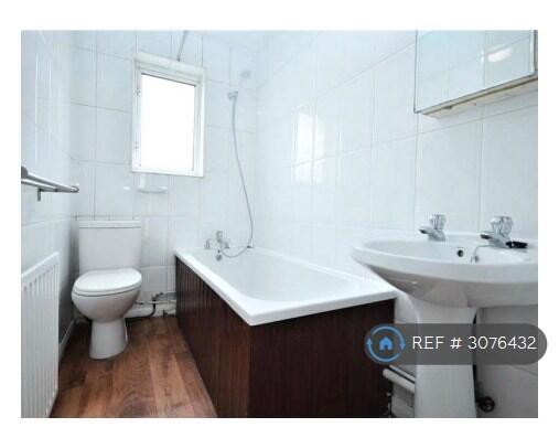 Apartment in London - View 3