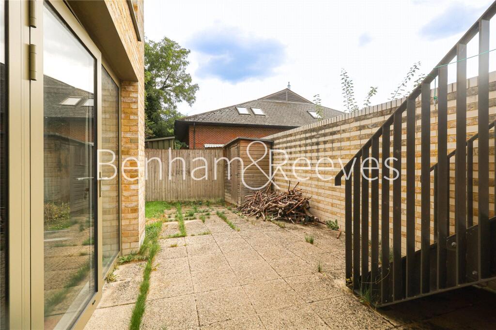 Property photo 11