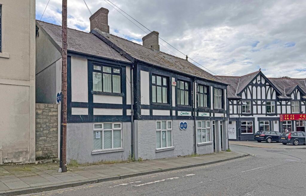 Main image of property: Glanrafon, Bangor, Gwynedd, LL57