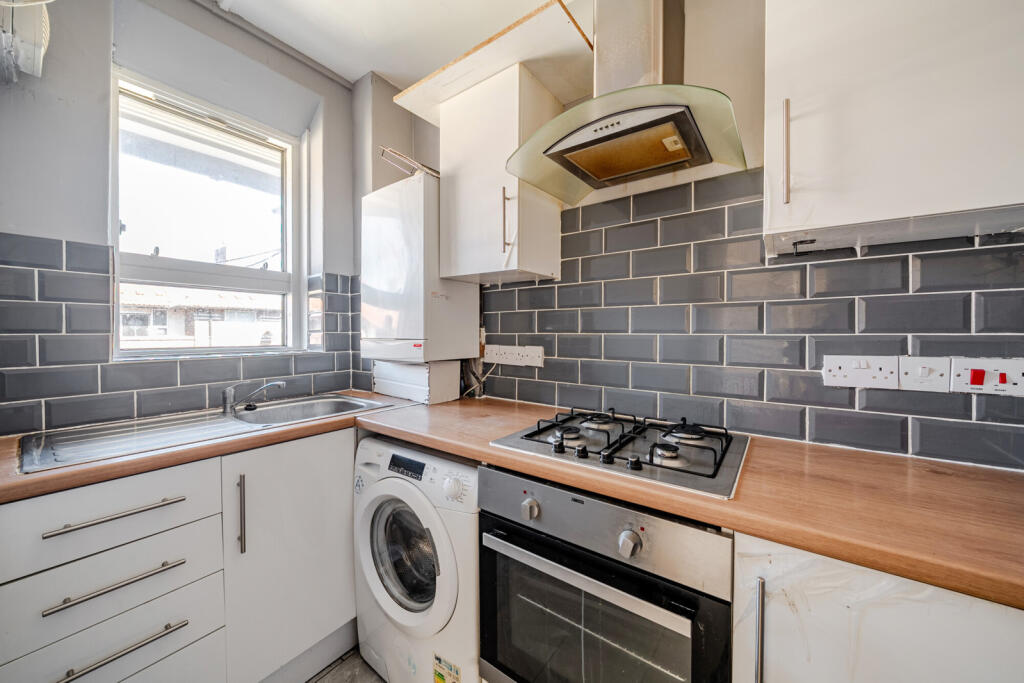 Apartment in London - View 2