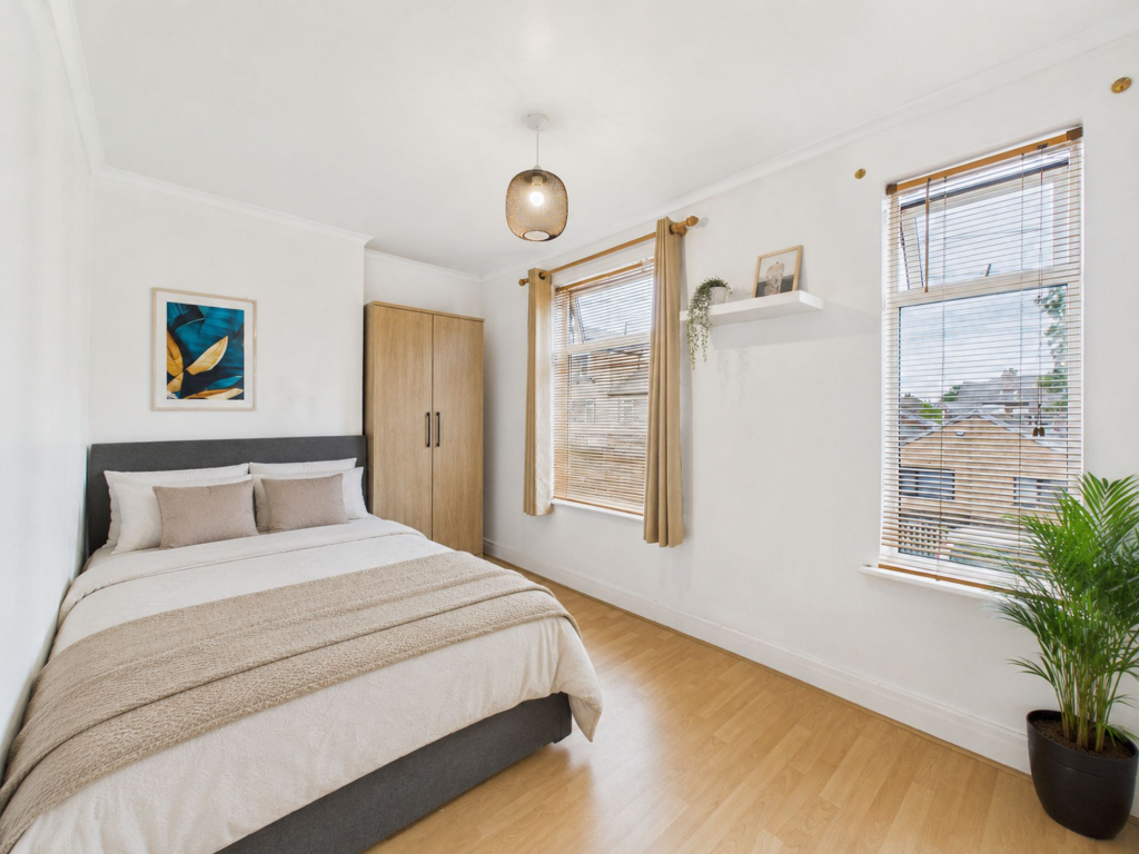 House in Nottingham - View 4