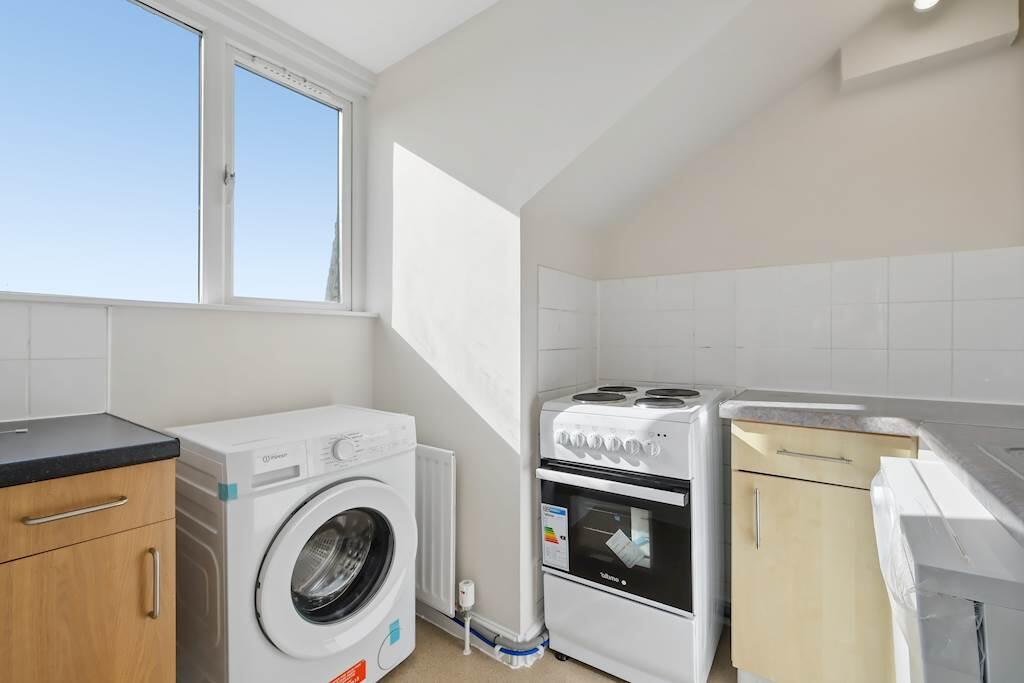 Apartment in London - More