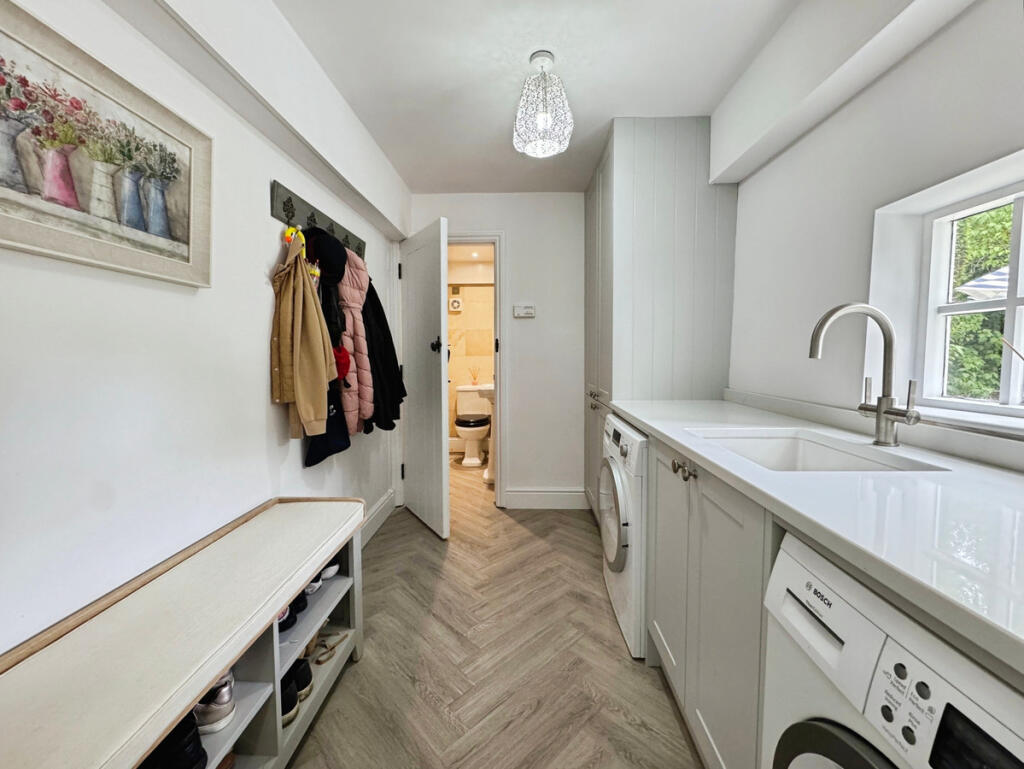 Additional image 11 of Wootton Wawen, Henley-In-Arden, Exceptional Value