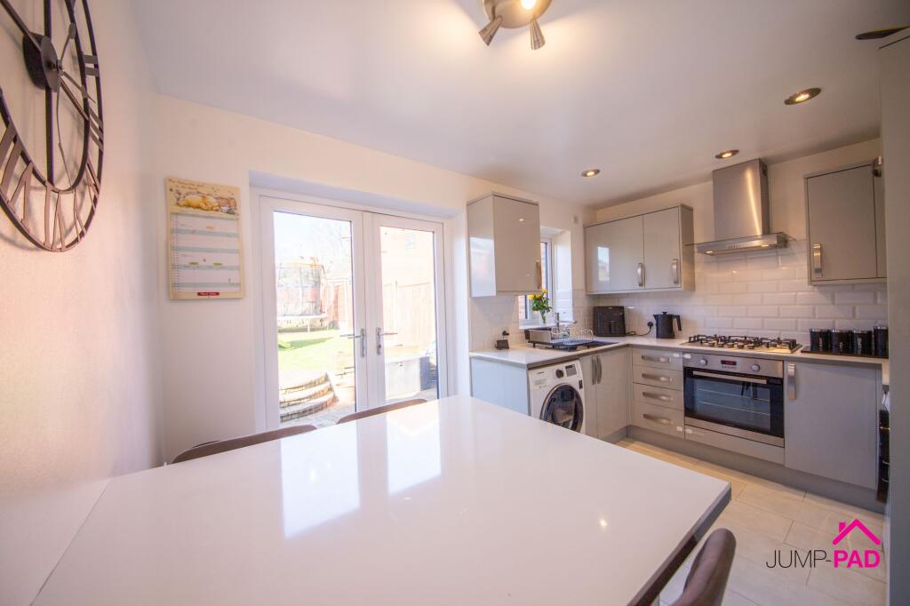 Medlar Way, Ashton-In-Makerfield, WN4 photo 4