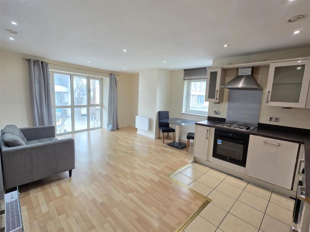 Main image of property: 2 Masshouse Plaza, Birmingham, B5