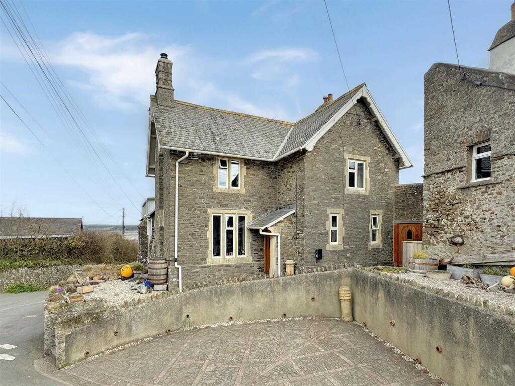 3-bed house on Instow, Bideford, £550,000