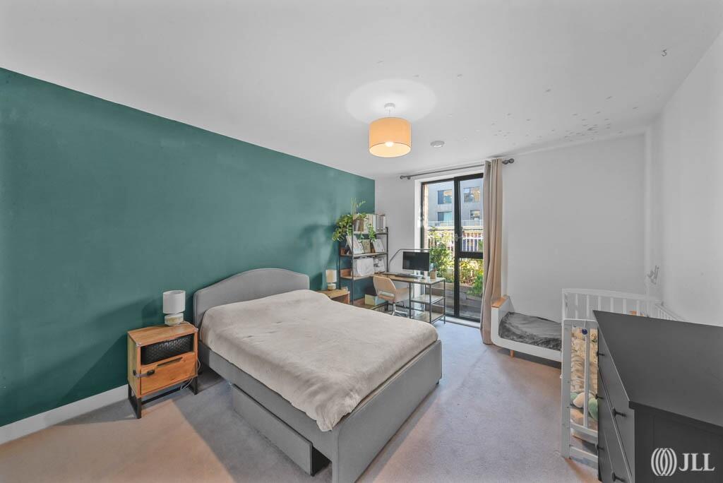Apartment in London - View 6