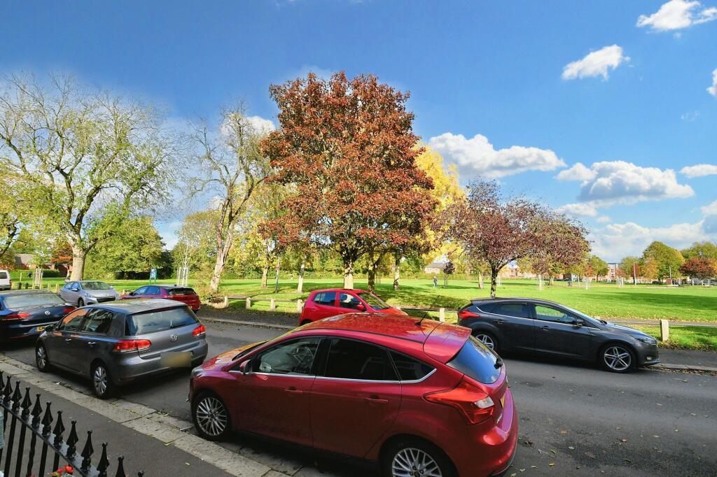 Stanley Road, Eccles, M30 photo 4