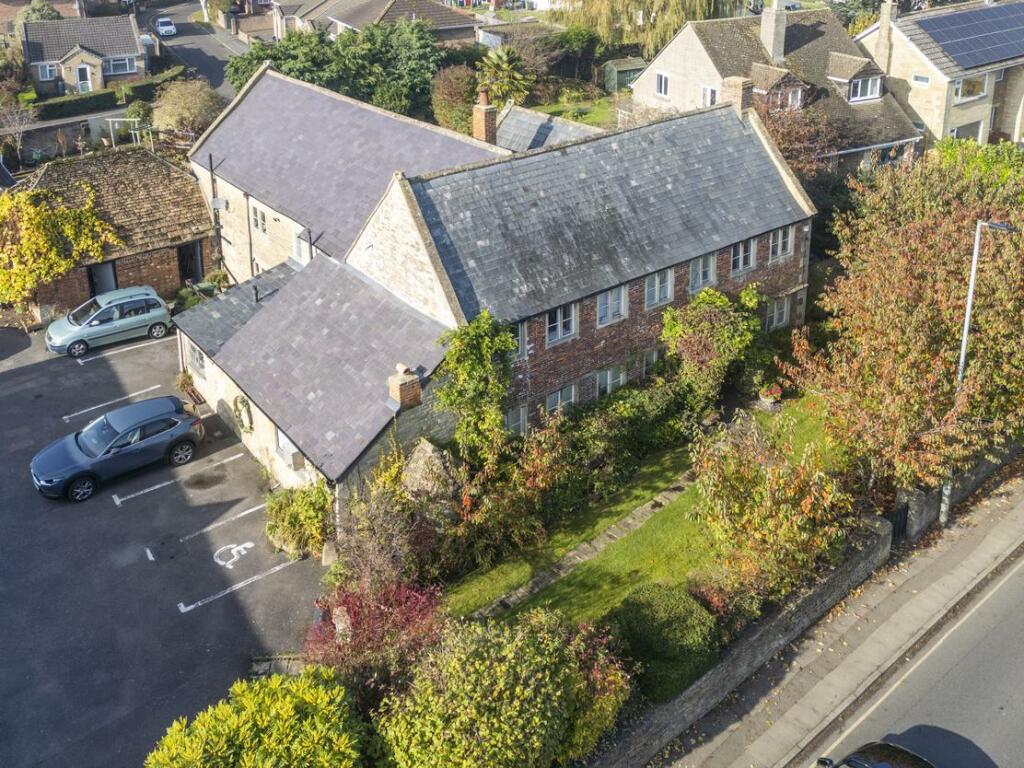 11-bed detached on The Conigre, Melksham, Wiltshire, SN12 6BZ, £850,000
