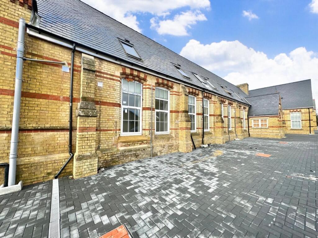 Main image of property: Dartford Road, March