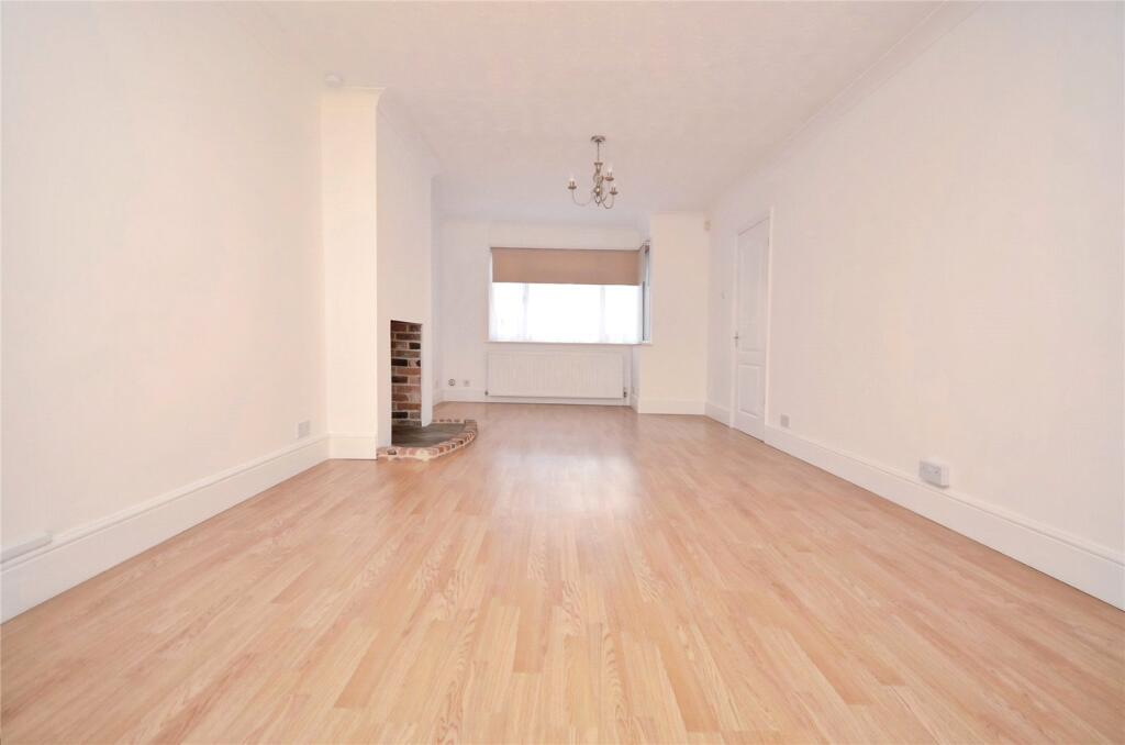 House in Romford - View 4