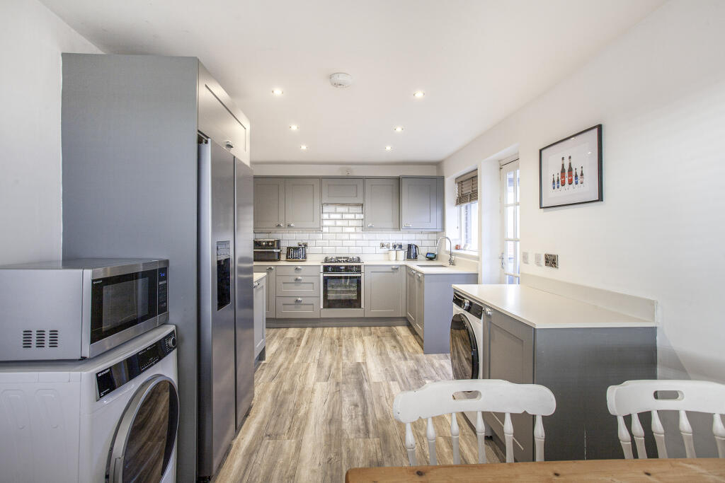 House in Sheffield - View 3