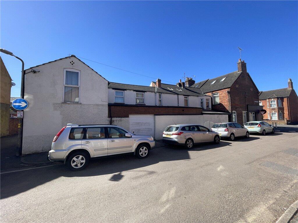 Main image of property: 39 & 39a, Cambridge Street, Wolverton