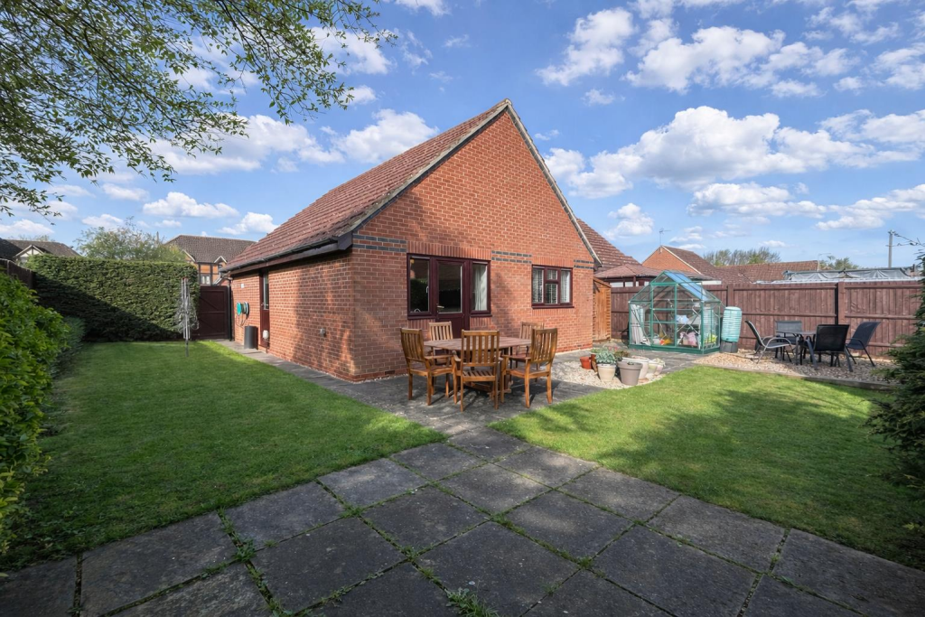 Claridge Drive, Middleton, Milton Keynes - View 2
