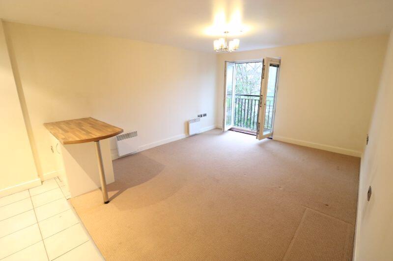 Apartment in Douglas - View 3