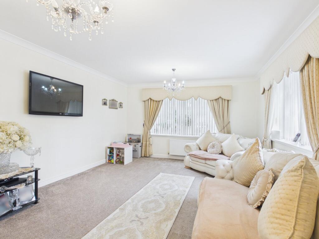 Main image of property: Wraysbury Road, Staines-upon-Thames, Berkshire, TW19