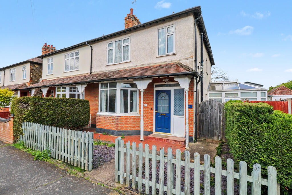 Main image of property: Byways, Burnham, Buckinghamshire, SL1 7EB