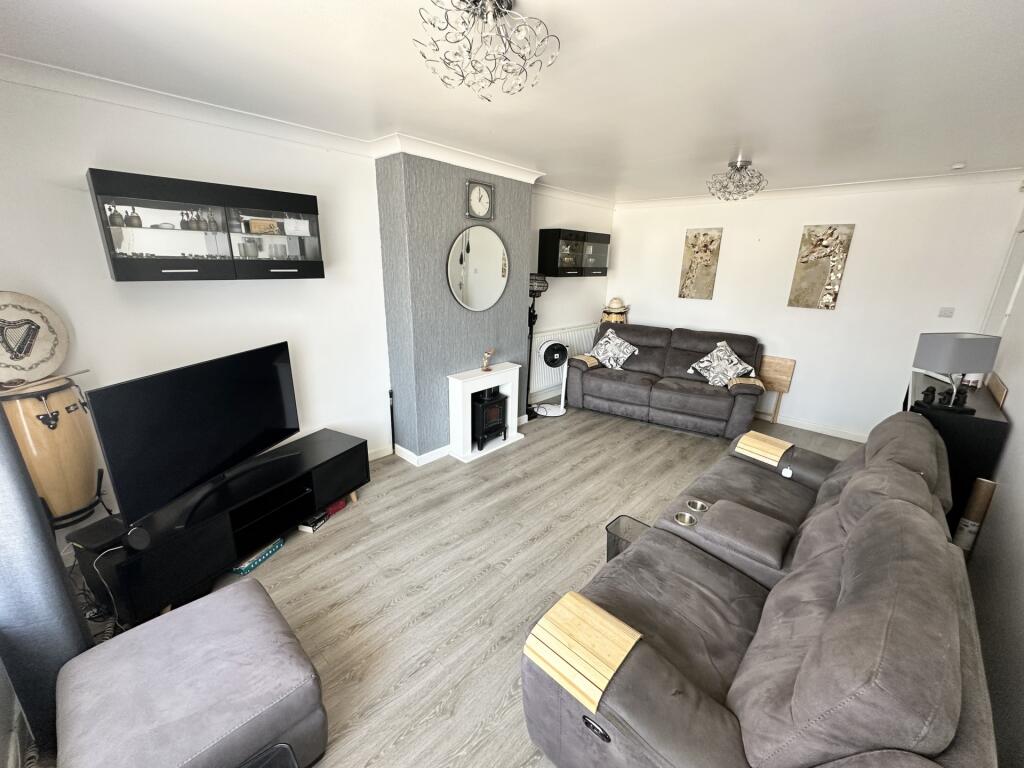 High Lea, Yeovil, BA21 photo 2
