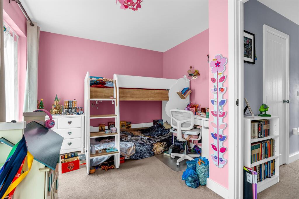 Additional image 21 of Appletree Way, Welwyn Garden City