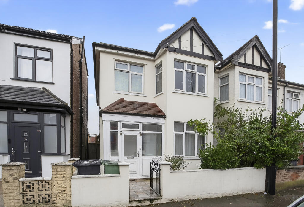 Main image of property: Perth Road, London, N22
