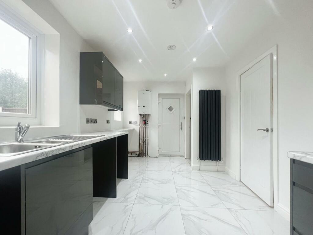 House in Wigan - View 4