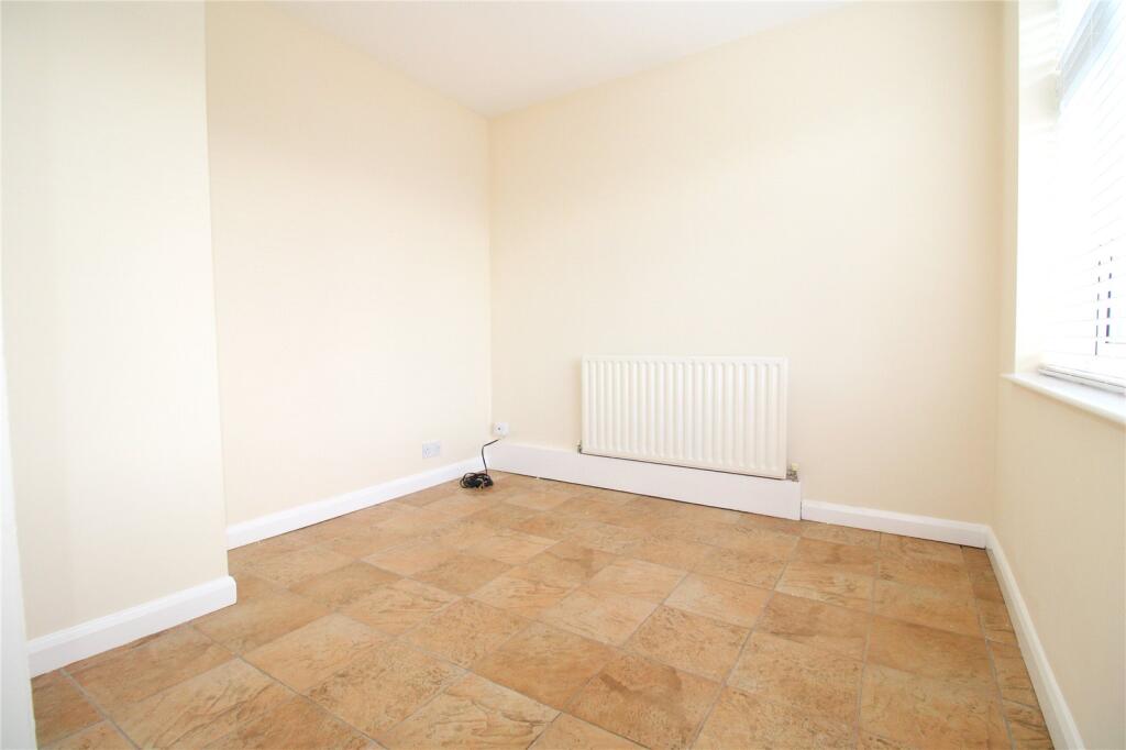 House in Newark and Sherwood, Edwinstowe - View 2
