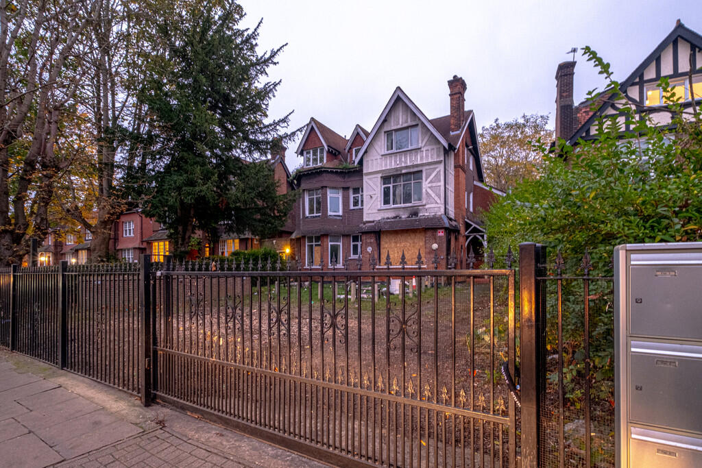 Main image of property: Aldrington Road, Streatham