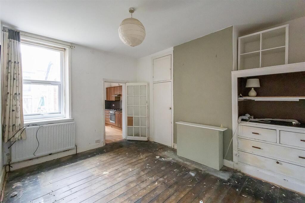 Apartment in Newcastle upon Tyne, Tyne and Wear - View 3