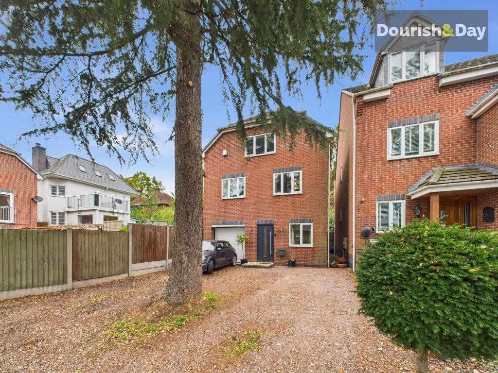 5-bed detached on Castle Bank, Stafford, ST16, £430,000