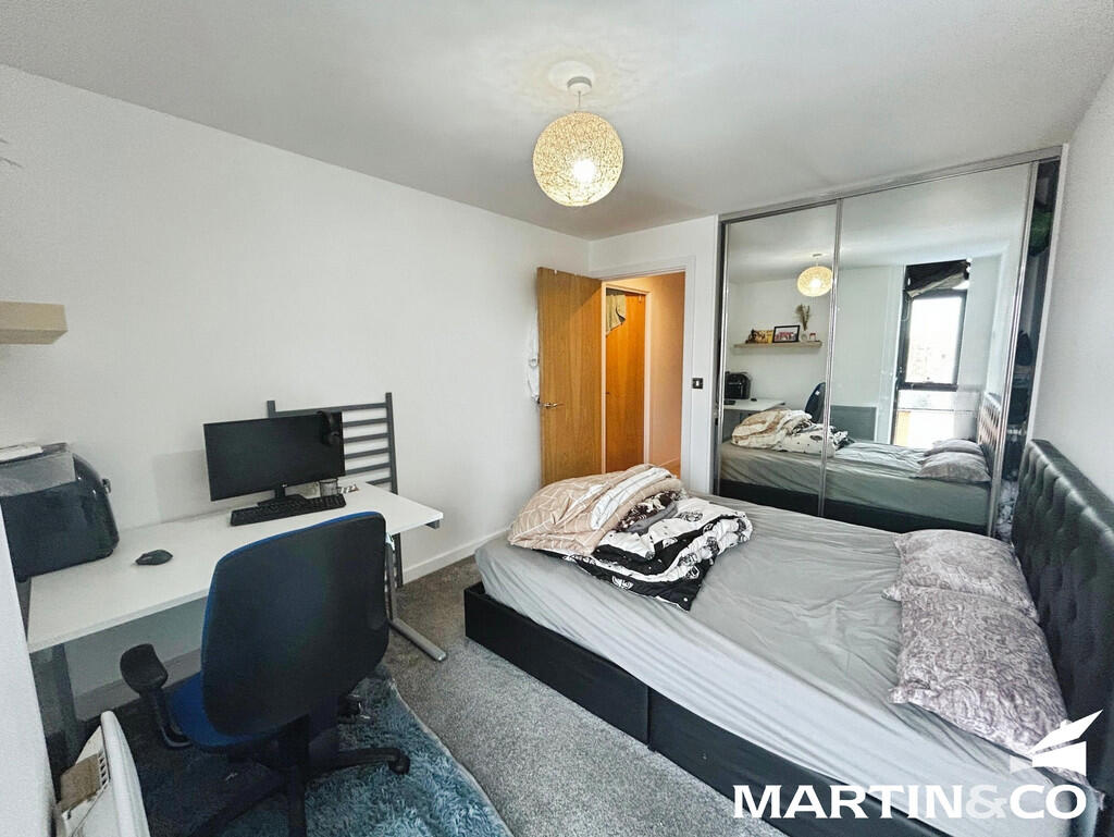 Apartment in Chelmsford - More