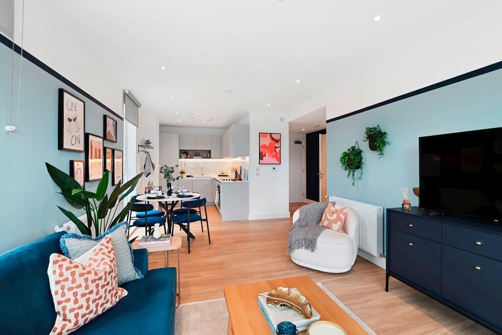 Main image of property: Henley Cross,
Kidbrooke,
London,
SE3 9JU