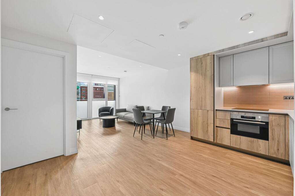 Apartment in London - View 3