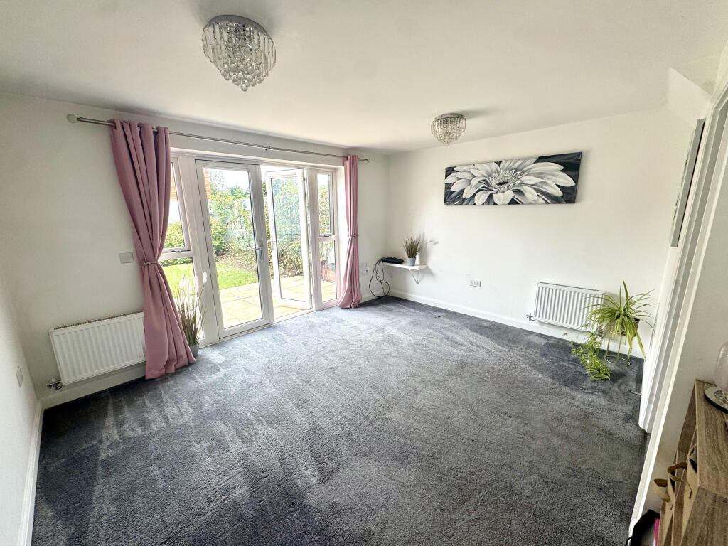 House in Newport, Pan Meadows - View 5