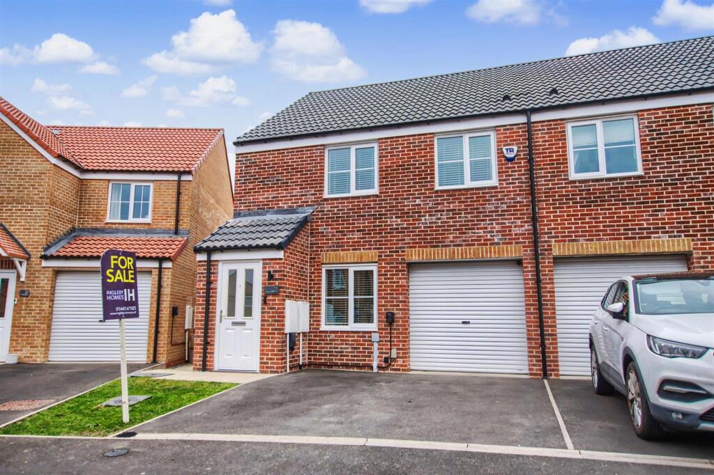 Main image of property: Port Way, Ingleby Barwick