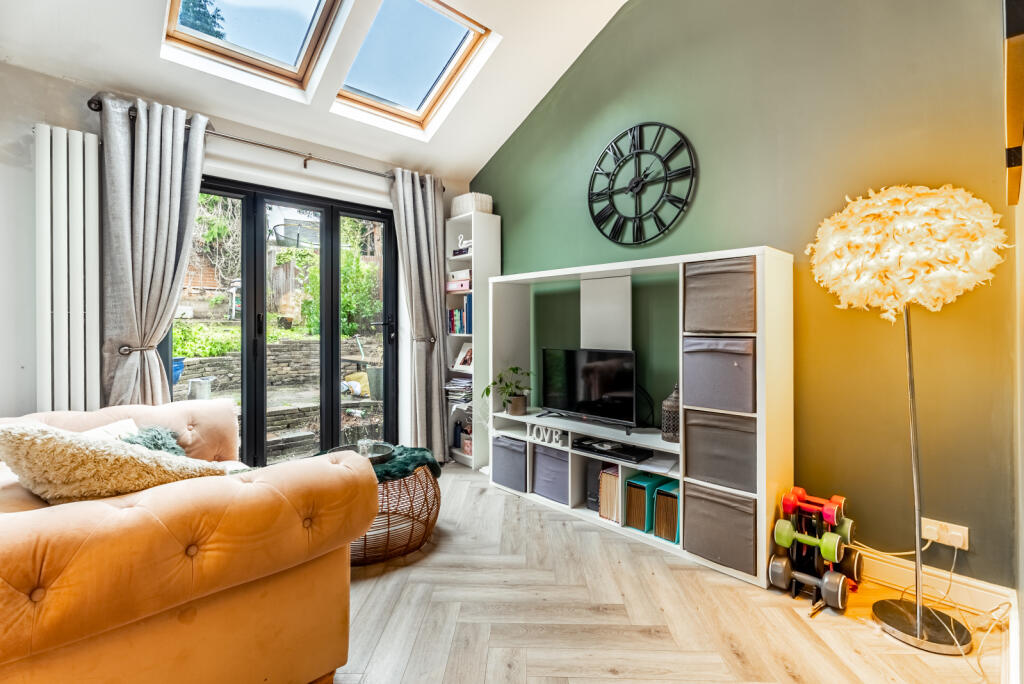 Additional image 8 of Molescroft, Harpenden, Hertfordshire, AL5