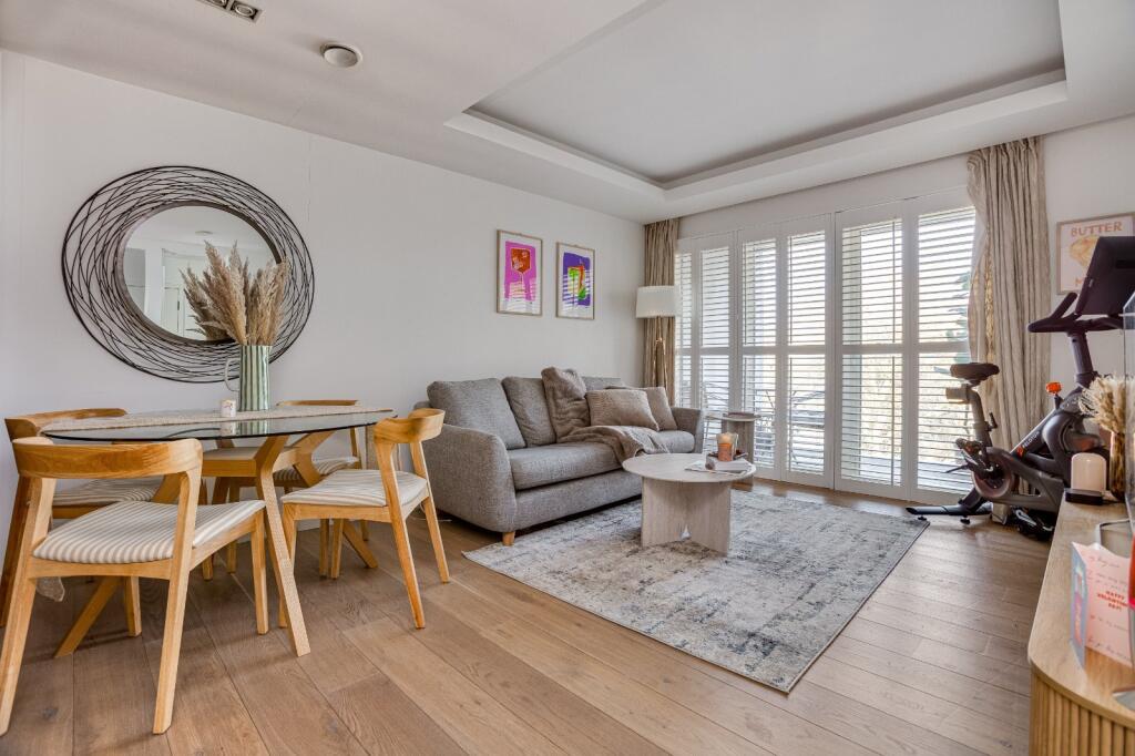 Main image of property: Farm Lane,
Fulham Broadway, SW6