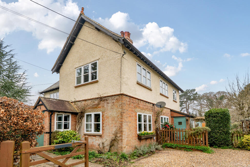 Main image of property: Dunsmore, Wendover, HP22