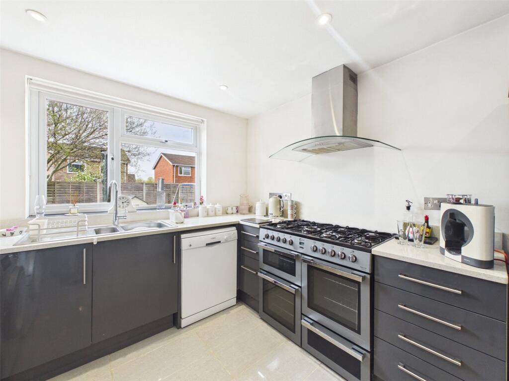 House in Cheltenham, Hatherley, St Mark's - More