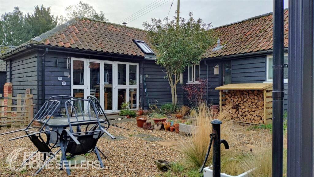 Main image of property: Thetford Road, Fakenham Magna, Thetford, Suffolk, IP24