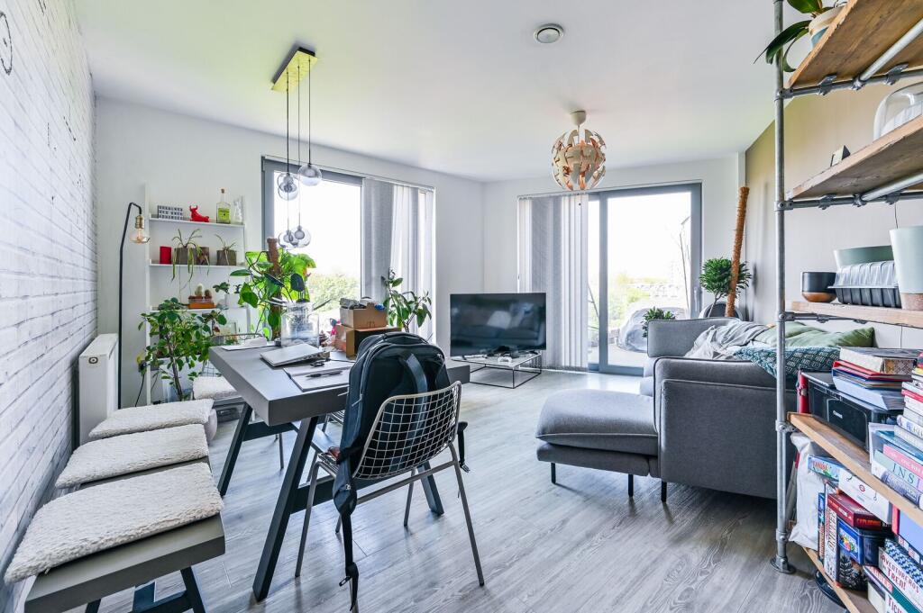 Main image of property: Boleyn Road, Dalston, London, N16